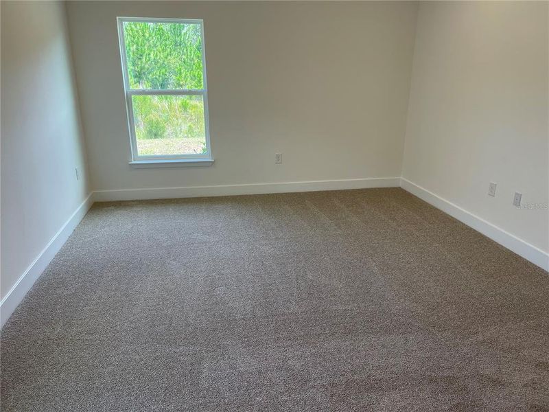 Spacious, unfurnished interior of a new home in Harmony Central, St. Cloud (Image 20).