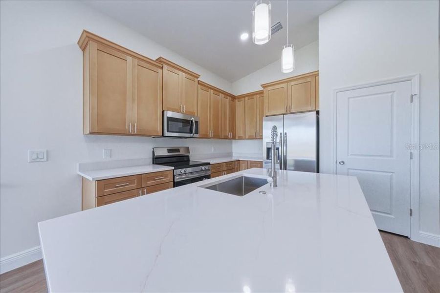 Furnished interior view inside a new home in , Orlando (Image 13).