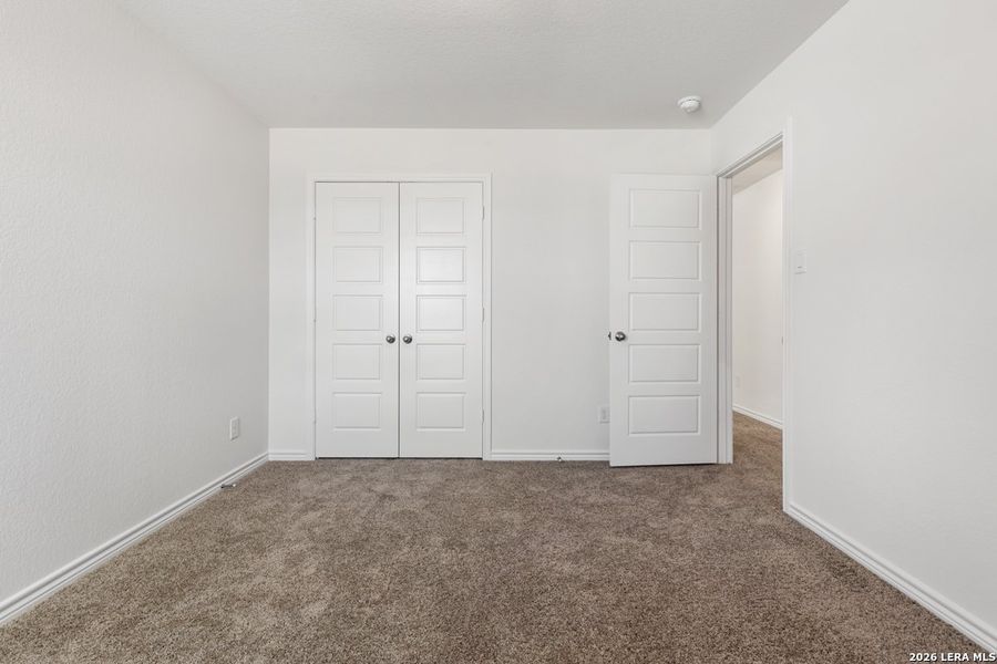 Spacious, unfurnished interior of a new home in Medina Crossing, Von Ormy (Image 28).