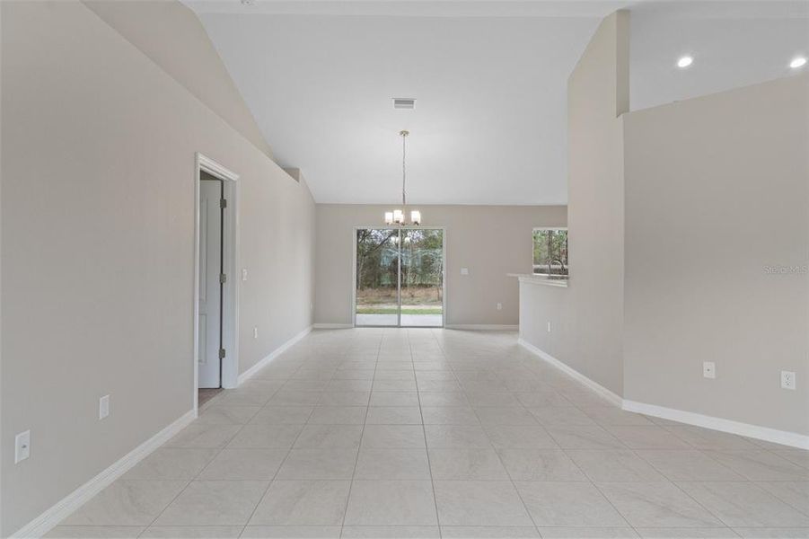 Spacious, unfurnished interior of a new home in , Weeki Wachee (Image 31).