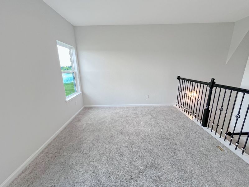 Representative unfurnished interior of a home built from the The Georgetown II by Smith Douglas Homes in Oak Hills Montgomery North, Montgomery (Image 22).