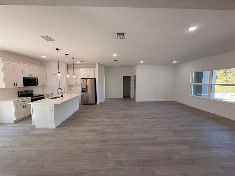 Spacious, unfurnished interior of a new home in , Citrus Springs (Image 16). Spacious, unfurnished interior of a new home in , Citrus Springs (Image 16).