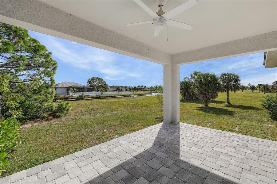 Exterior details and patio area of a home in , Punta Gorda (Image 3).