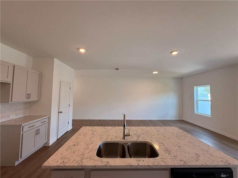 Close-up of interior finishes inside a home in Leydenview, Mableton (Image 20).