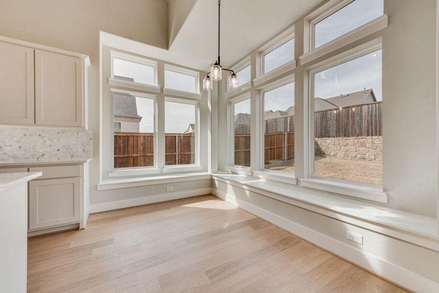 Spacious, unfurnished interior of a new home in Somerset Park, Rockwall (Image 22). Spacious, unfurnished interior of a new home in Somerset Park, Rockwall (Image 22).