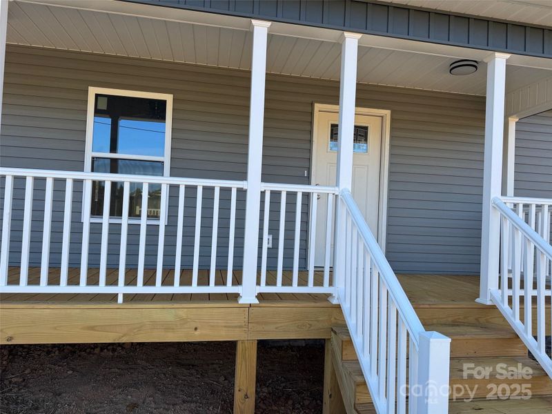 Exterior details and patio area of a home in , Granite Falls (Image 1).