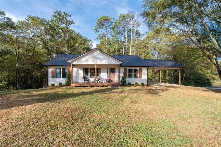 Image 33 of a home in . Image 33 of a home in .