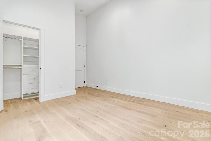 Spacious, unfurnished interior of a new home in , Maggie Valley (Image 34). Spacious, unfurnished interior of a new home in , Maggie Valley (Image 34).