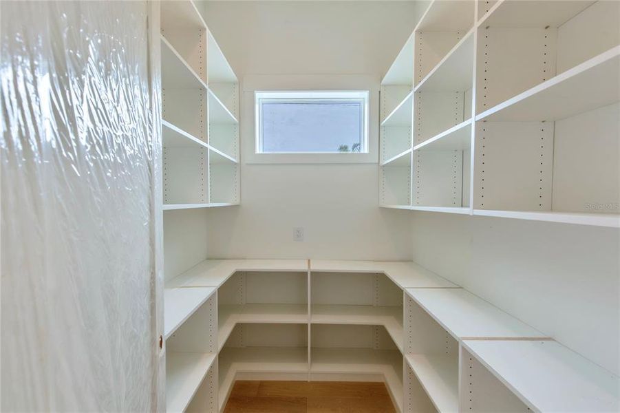 Spacious, unfurnished interior of a new home in , Tampa (Image 47). Spacious, unfurnished interior of a new home in , Tampa (Image 47).