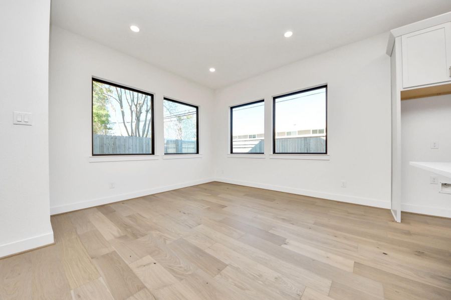 Spacious, unfurnished interior of a new home in Caywood Place, Houston (Image 24).