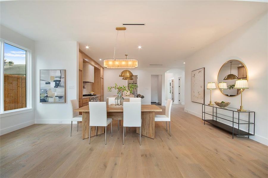 Furnished interior view inside a new home in , Dallas (Image 26).