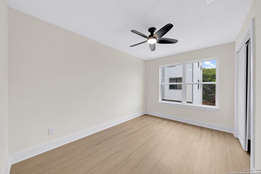 Spacious, unfurnished interior of a new home in , San Antonio (Image 22).