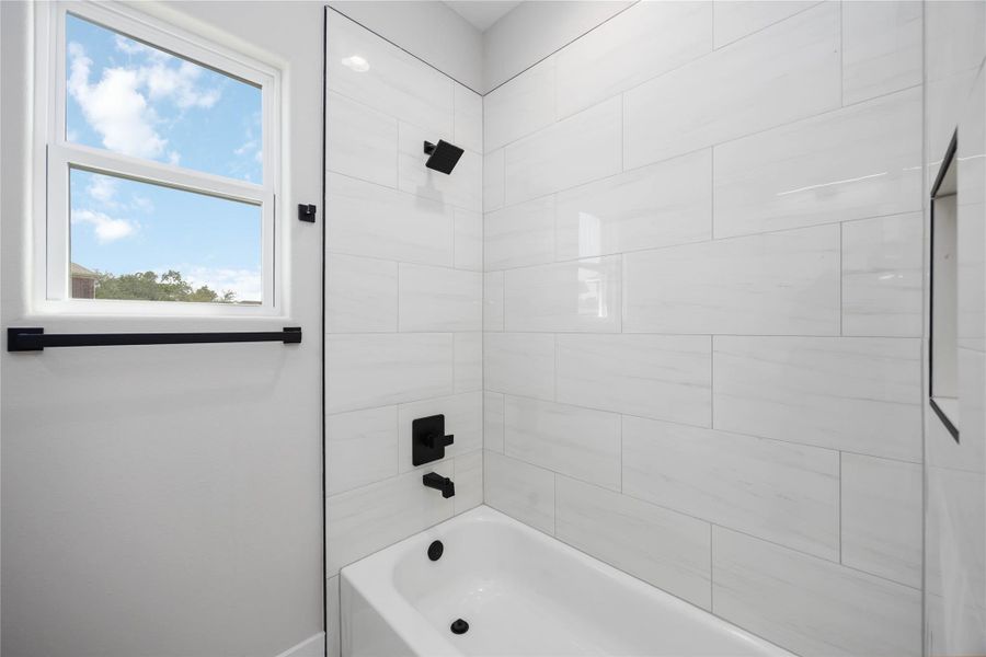 Close-up of interior finishes inside a home in , Houston (Image 21). Close-up of interior finishes inside a home in , Houston (Image 21).