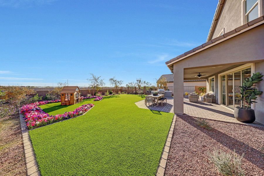 Representative exterior details of a home built from the Lagoon by Mattamy Homes in Tierra Vistoso, Surprise (Image 26).