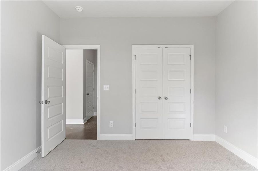 Spacious, unfurnished interior of a new home in Paces Estates, Lithia Springs (Image 28).