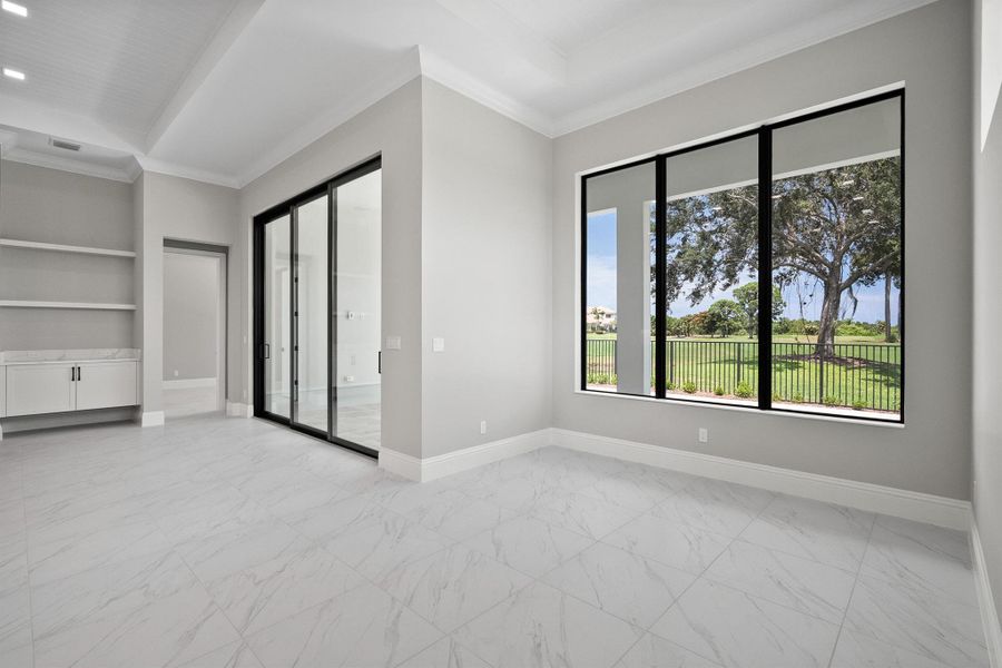 Spacious, unfurnished interior of a new home in Tesoro Club, Port St. Lucie (Image 24). Spacious, unfurnished interior of a new home in Tesoro Club, Port St. Lucie (Image 24).