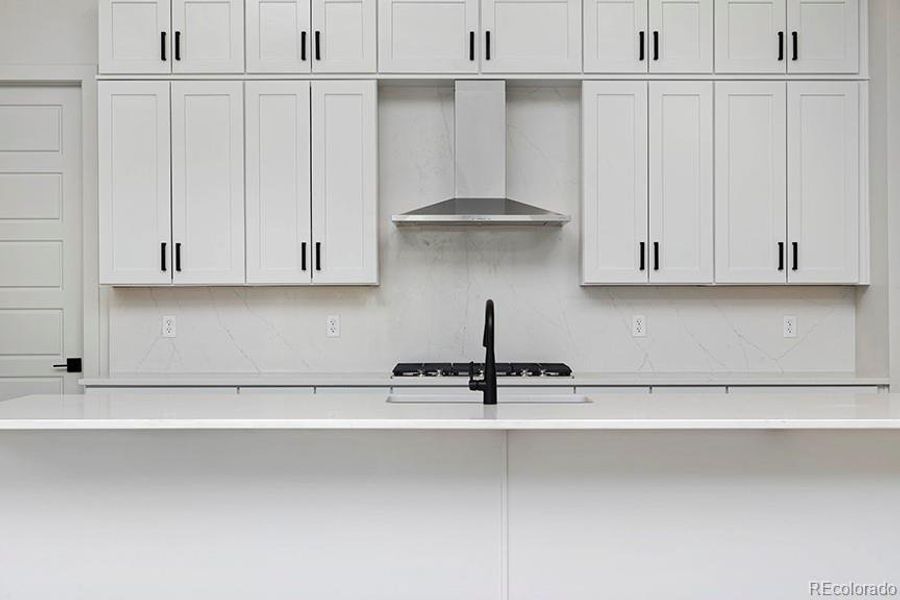 Image 36 of a home in .