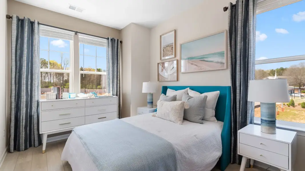 Furnished interior view inside a new home in Daybreak, Newnan (Image 26).