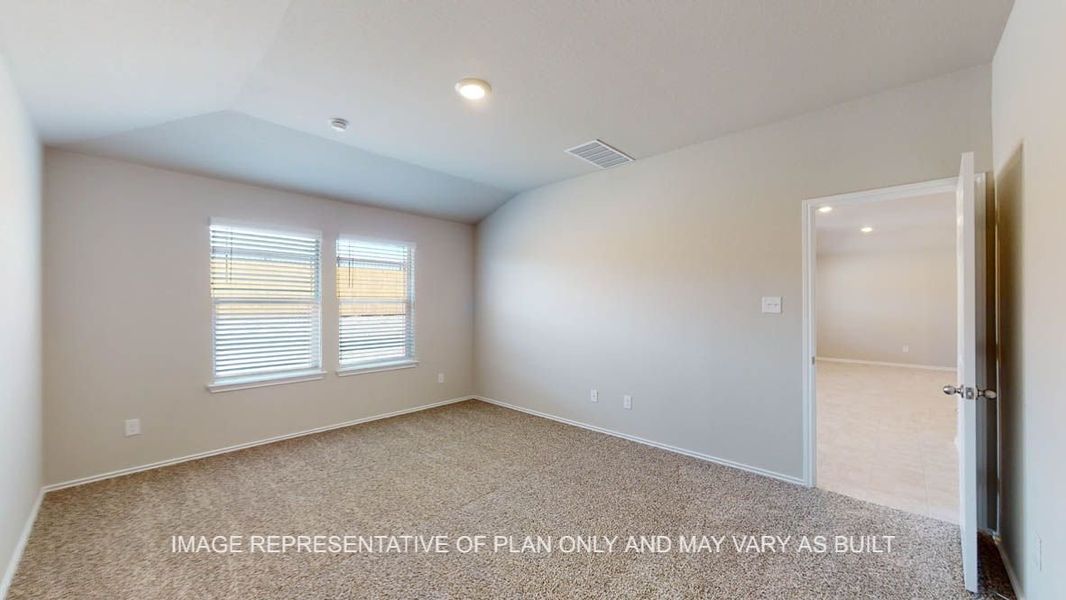 Representative unfurnished interior of a home built from the Texas Cali by D.R. Horton in Victory Ranch, Killeen (Image 8).