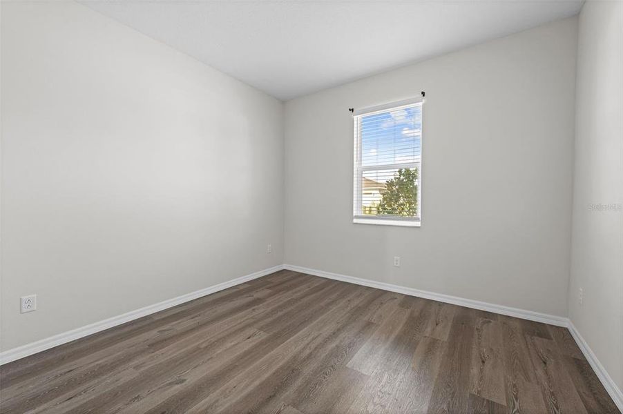 Spacious, unfurnished interior of a new home in , Weeki Wachee (Image 41).