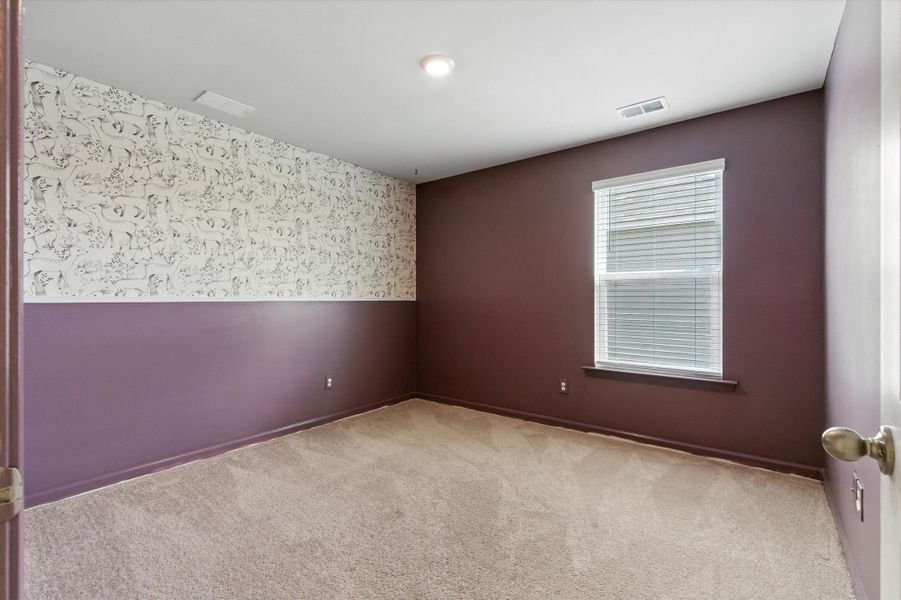 Spacious, unfurnished interior of a new home in , Summerville (Image 17).