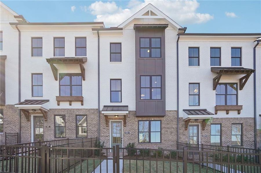 Image 29 of a home in Palisades Townhomes.