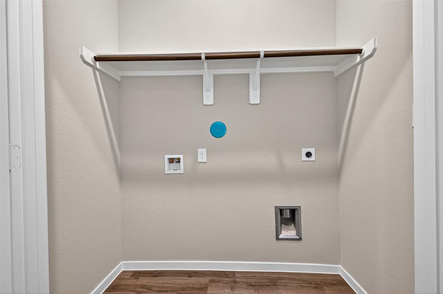 Spacious, unfurnished interior of a new home in Mill Creek Trails, Magnolia (Image 36). Spacious, unfurnished interior of a new home in Mill Creek Trails, Magnolia (Image 36).