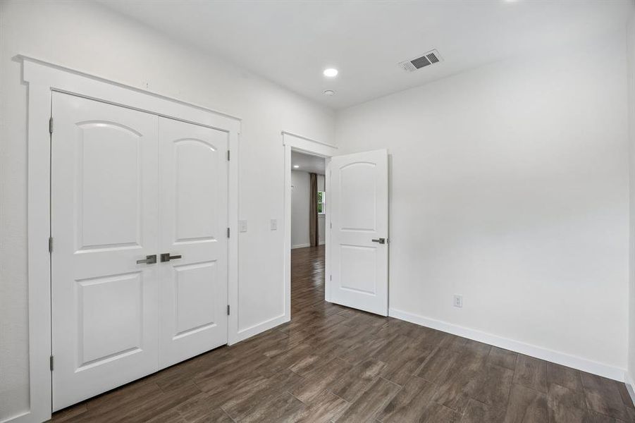 Spacious, unfurnished interior of a new home in , Canton (Image 26).