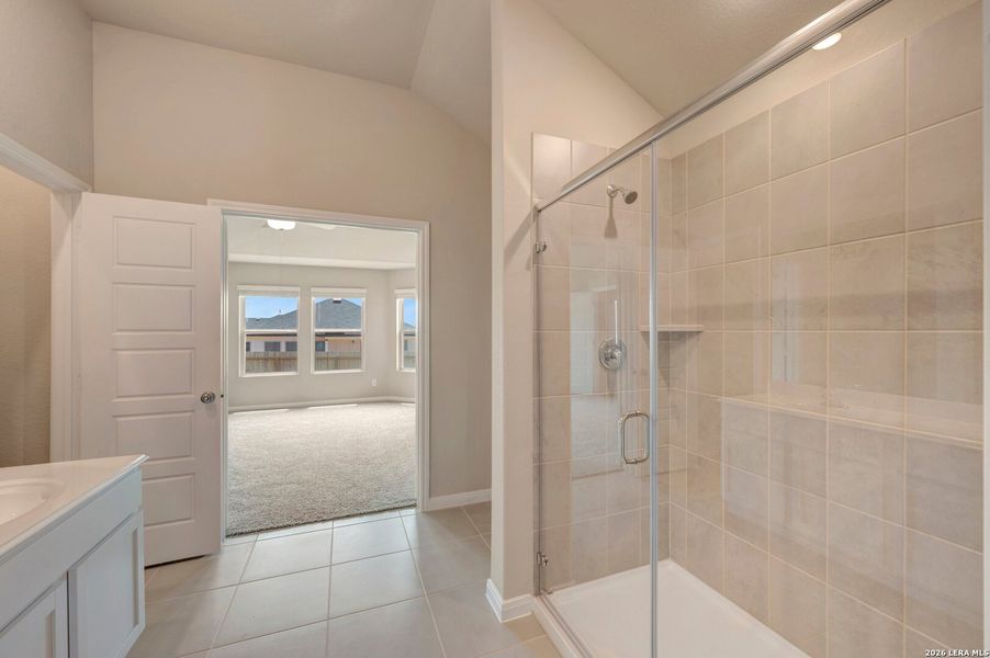 Furnished interior view inside a new home in Greenspoint Heights, Seguin (Image 11).