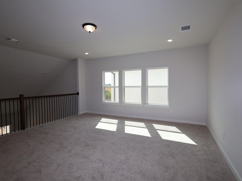 Spacious, unfurnished interior of a new home in Barksdale, Leander (Image 28). Spacious, unfurnished interior of a new home in Barksdale, Leander (Image 28).