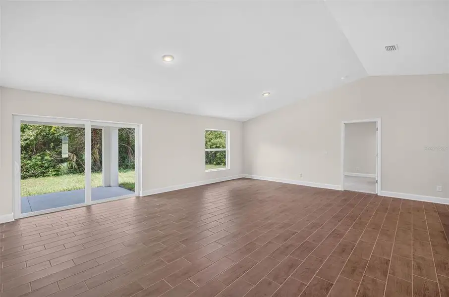 Spacious, unfurnished interior of a new home in , Port Charlotte (Image 18). Spacious, unfurnished interior of a new home in , Port Charlotte (Image 18).