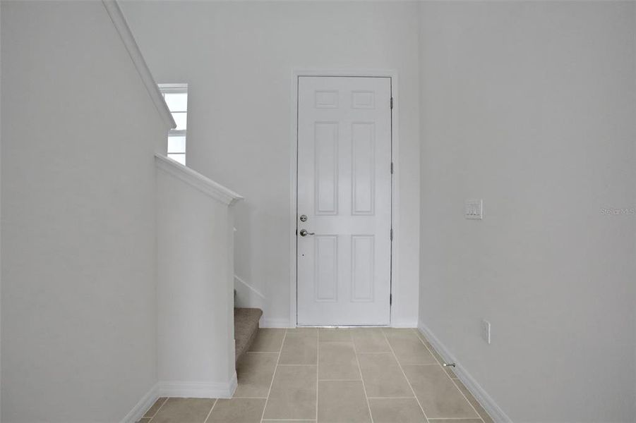 Spacious, unfurnished interior of a new home in Turnleaf, Punta Gorda (Image 25).