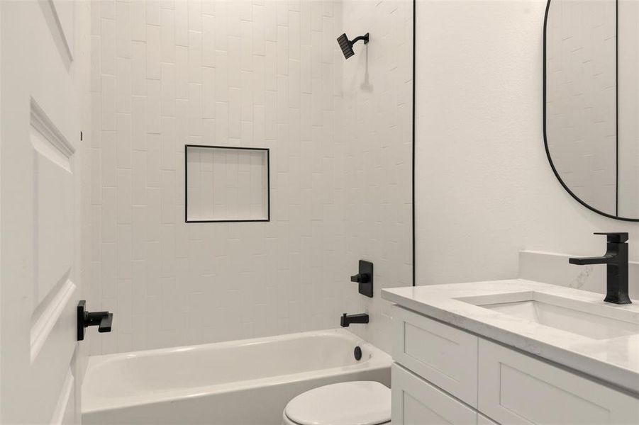 Furnished interior view inside a new home in , Rowlett (Image 3).