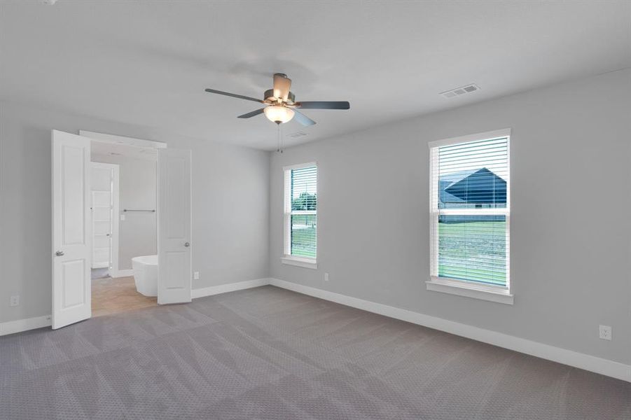 Spacious, unfurnished interior of a new home in Ten Mile Creek Estates, DeSoto (Image 27). Spacious, unfurnished interior of a new home in Ten Mile Creek Estates, DeSoto (Image 27).
