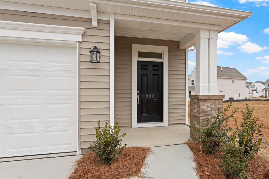 Exterior details and patio area of a home in Bellevue, Greenville (Image 3).
