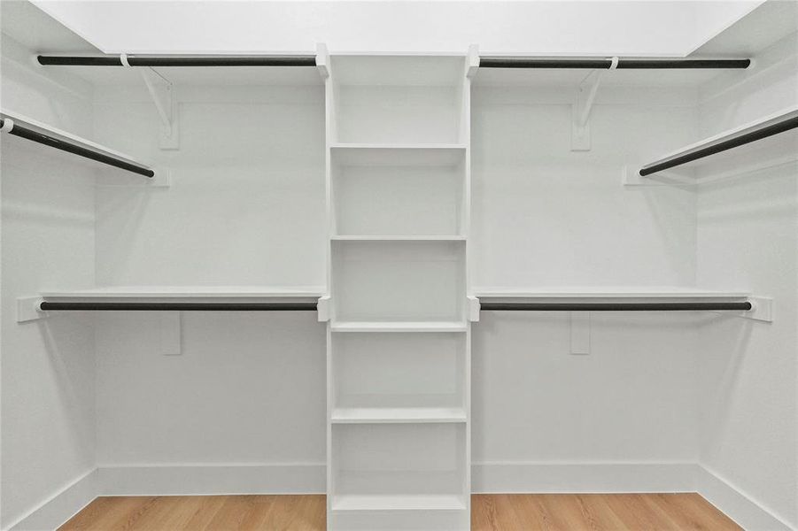 Spacious, unfurnished interior of a new home in , Dallas (Image 17).