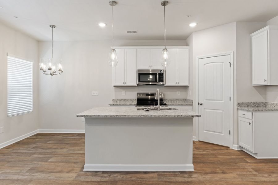 New Home in Hampton, GA.  - Slide 5