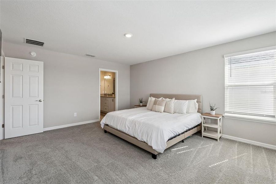 Furnished interior view inside a new home in , St. Cloud (Image 15).