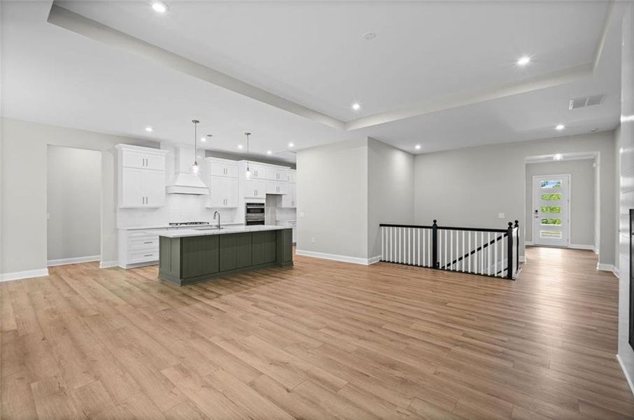 Spacious, unfurnished interior of a new home in Governor’s Preserve, Canton (Image 30).