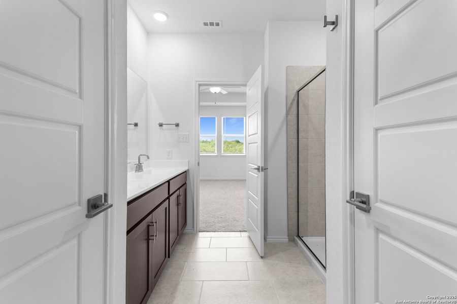 Image 111 of a home in Horizon Pointe.