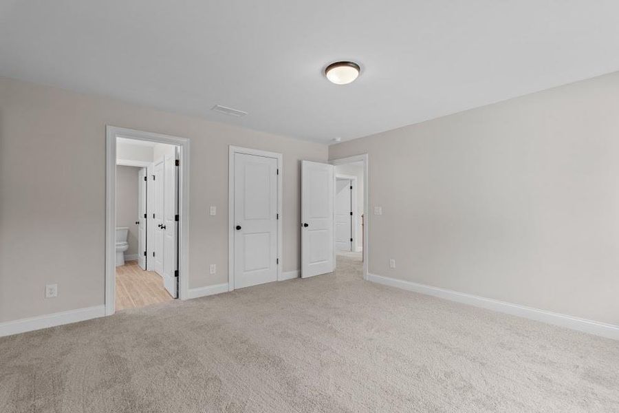 Spacious, unfurnished interior of a new home in , Carrollton (Image 43).