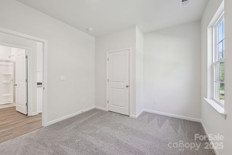 Spacious, unfurnished interior of a new home in Cline Village, Hickory (Image 10).