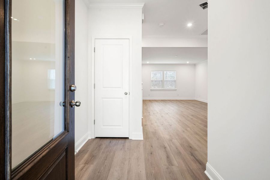 Spacious, unfurnished interior of a new home in Salem Bay, Beaufort (Image 41).