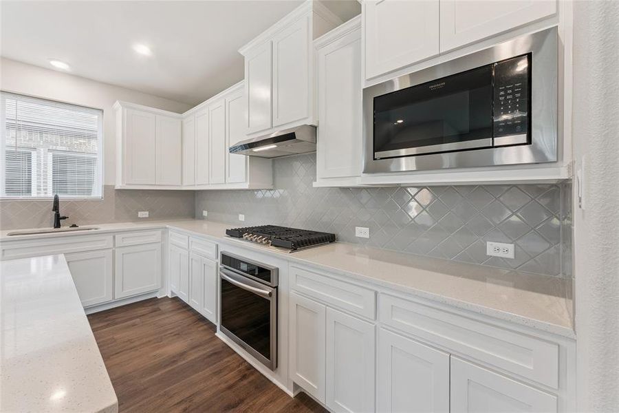 Furnished interior view inside a new home in , Celina (Image 10).