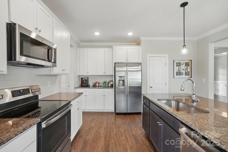 Furnished interior view inside a new home in , Monroe (Image 36).