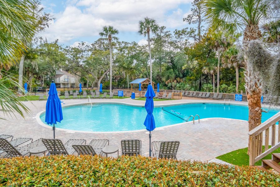 Community amenities in , Edisto Island (Image 44).