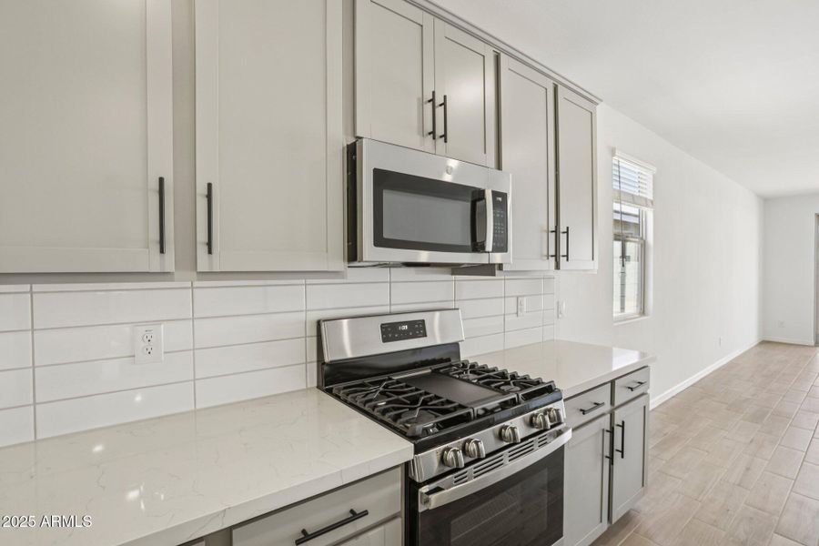 12-web-or-mls-W Old Timer Rd-S3008-012 12-web-or-mls-W Old Timer Rd-S3008-012