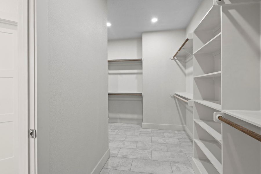 Spacious, unfurnished interior of a new home in , Nederland (Image 24). Spacious, unfurnished interior of a new home in , Nederland (Image 24).