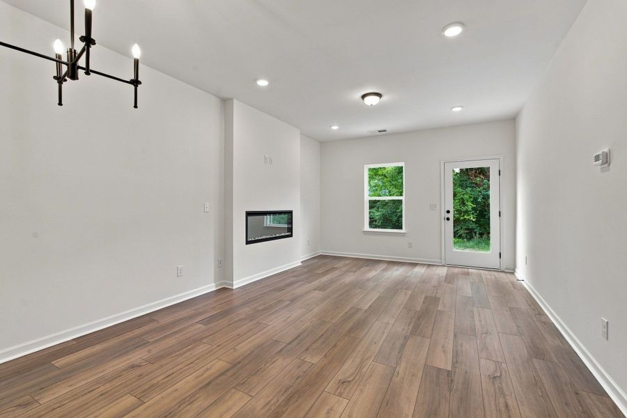 Spacious, unfurnished interior of a new home in Spring Branch, Smyrna (Image 19).