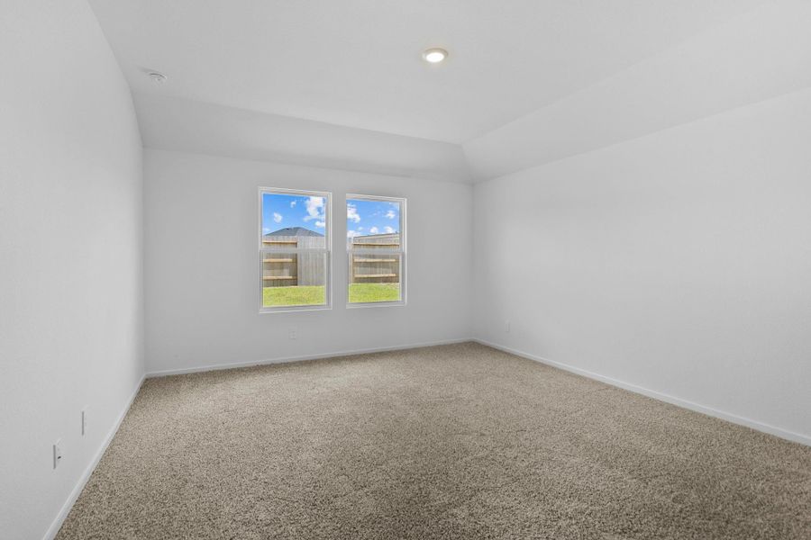 Spacious, unfurnished interior of a new home in Maple Woods, Hockley (Image 20). Spacious, unfurnished interior of a new home in Maple Woods, Hockley (Image 20).